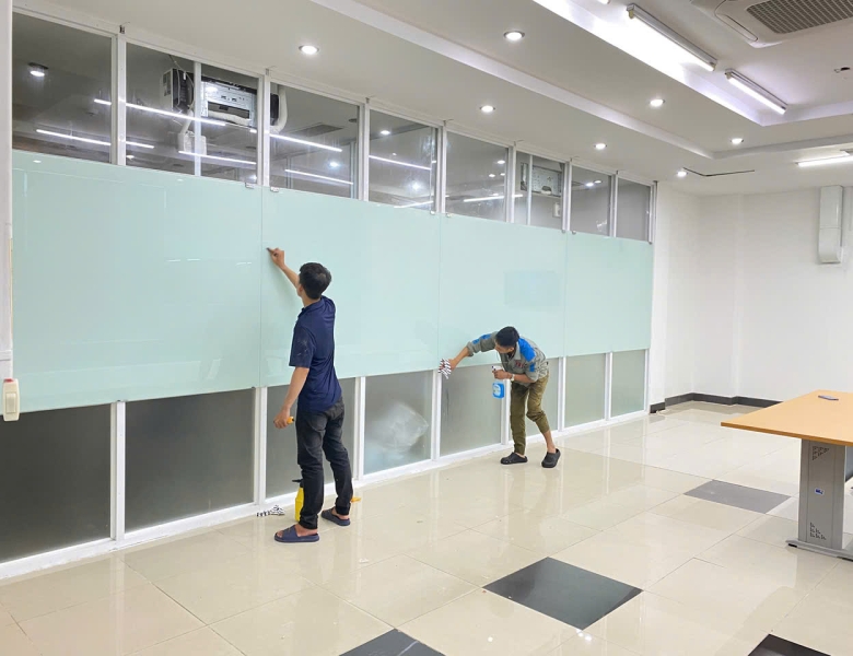 THI CÔNG CẢI TẠO PHÒNG AI TẠI TÂN BÌNH